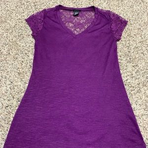 Purple Top with Solid Lace on back and sleeves